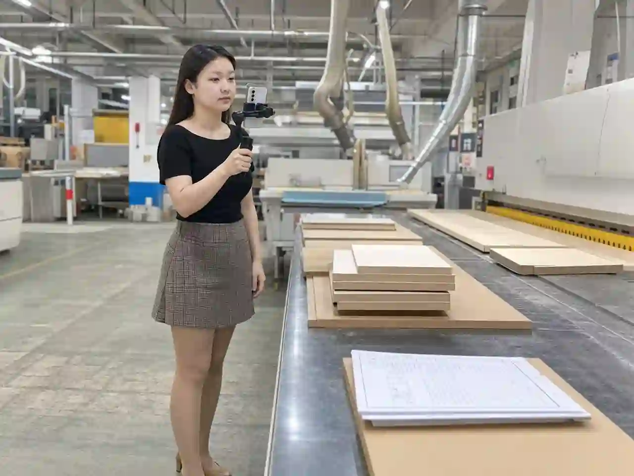 密度板加工同类质量问题反复出现，哪条改进记录没有落实