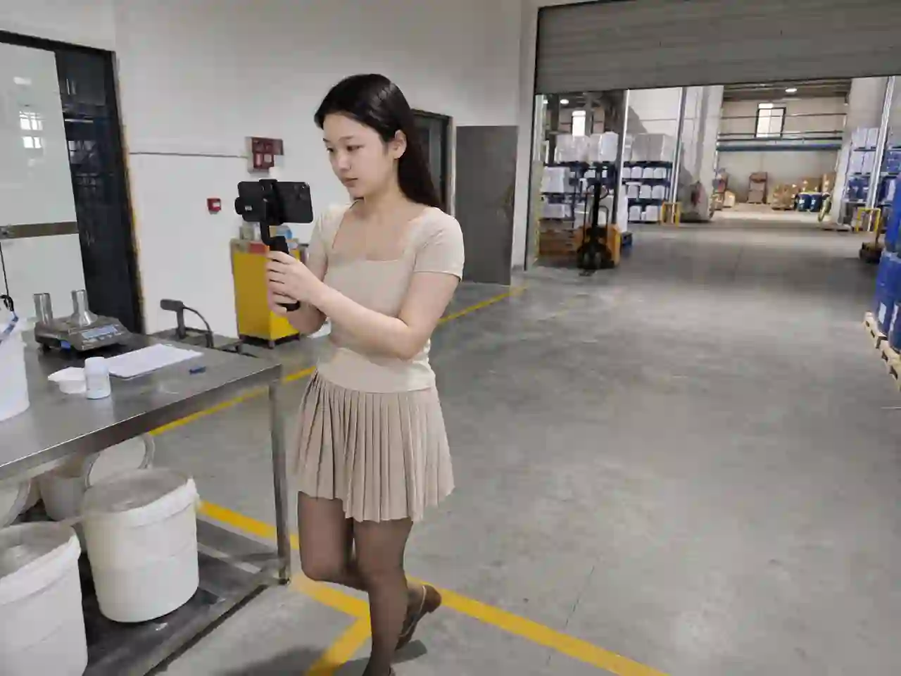 乳化剂加工库存数量够但批次不适用，发货前怎样拦截